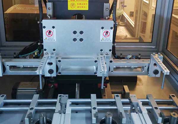 全自動(dòng)繞線機(jī)安全小知識(shí)